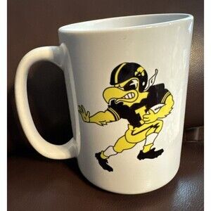 Iowa Hawkeyes Mug